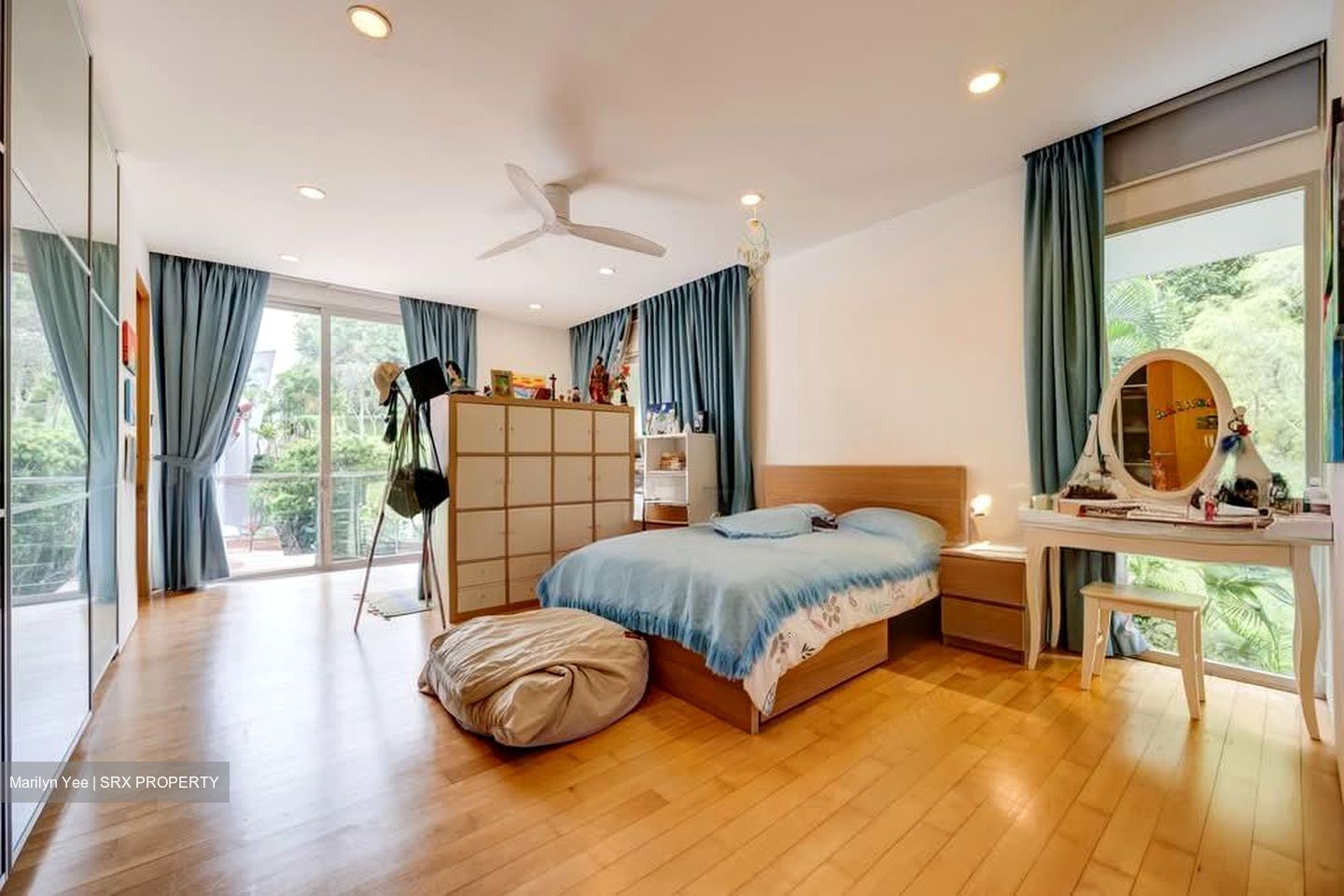Greenbank Park (D21), Semi-Detached #572174081